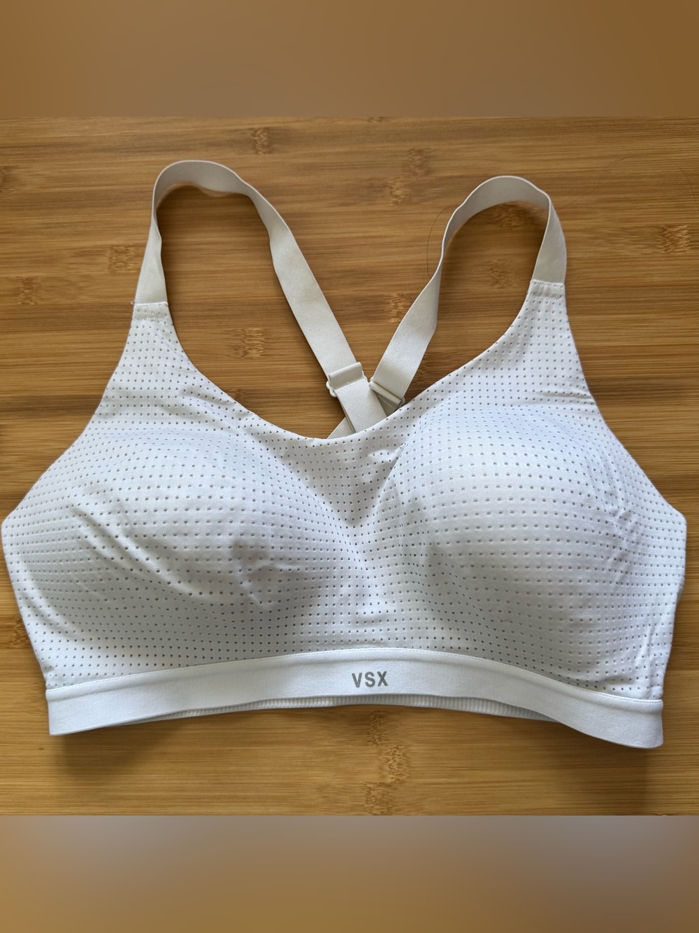 VSX adjustable lightly-lined mesh Sports Bra Victorias Secret VS 36D | White